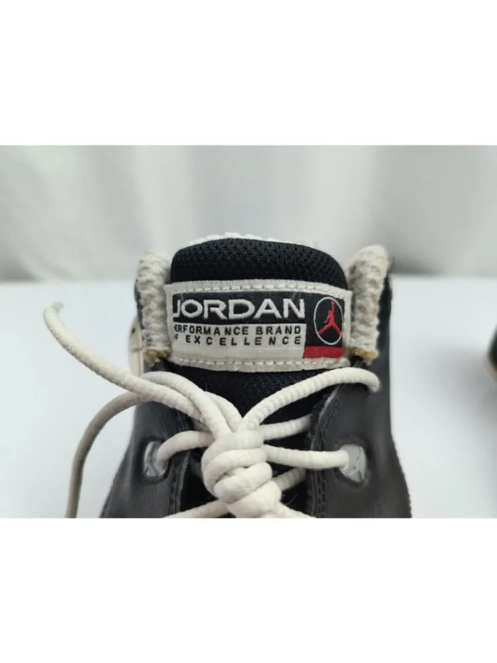 Jordan Jumpman Team 1 Black Red Men’s Size 10.5 Basketball Sneakers
